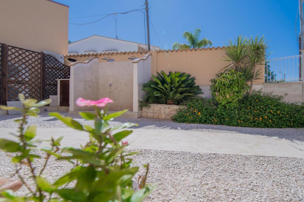 Villa Sajonara Elvira Fontane Bianche Dış mekan fotoğraf